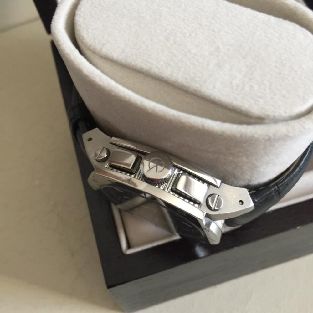 Swiss watches - Picture 6 of 12